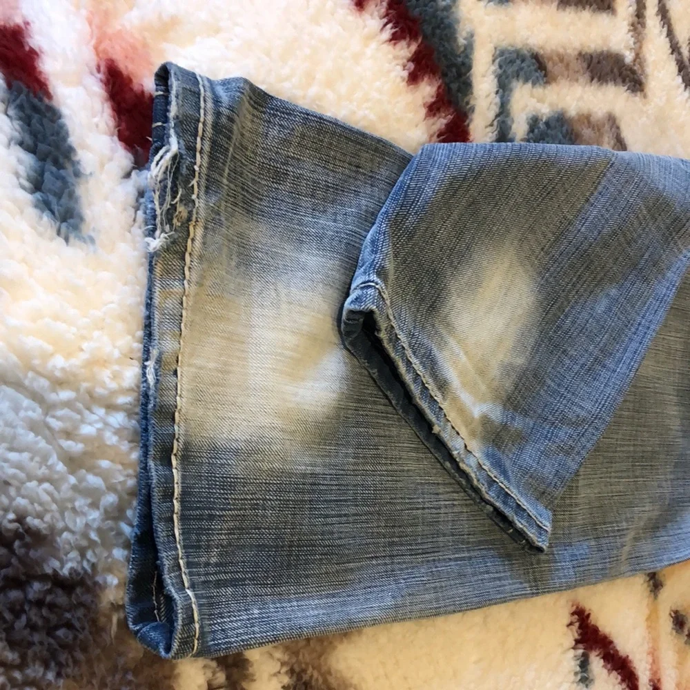 Cowgirl Up low rise jeans. - Picture 6 of 7